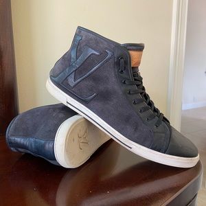 Men’s Louis Vuitton sneakers, size 13, leather